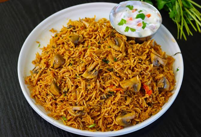 mushroom briyani