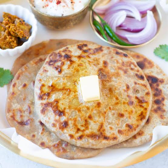 aloo Paratha 2