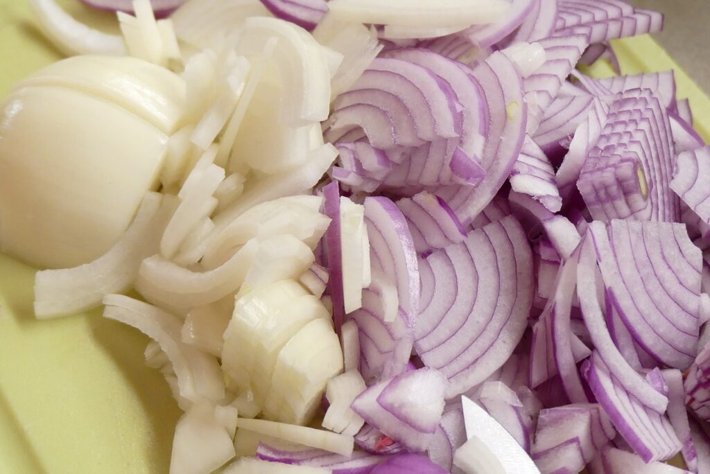 onion cutting