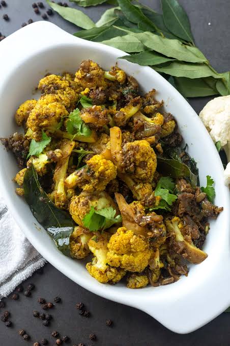 cauliflower pepper fry