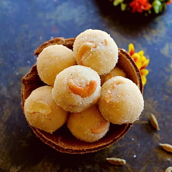 rava laddu