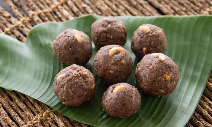 ragi laddu